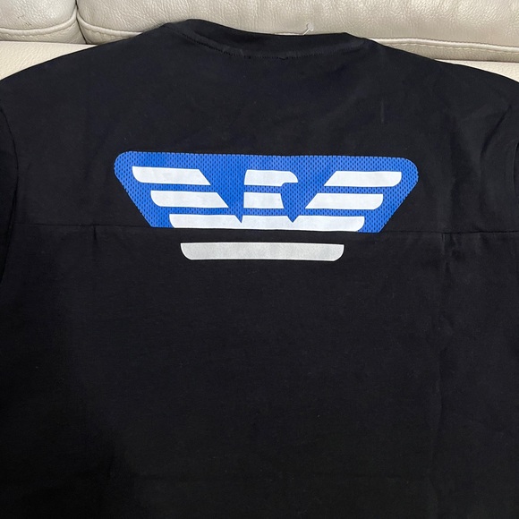 NWT - Emporio Armani EA7 Men’s Big Eagle Logo T Shirt - Size XL - Picture 8 of 9